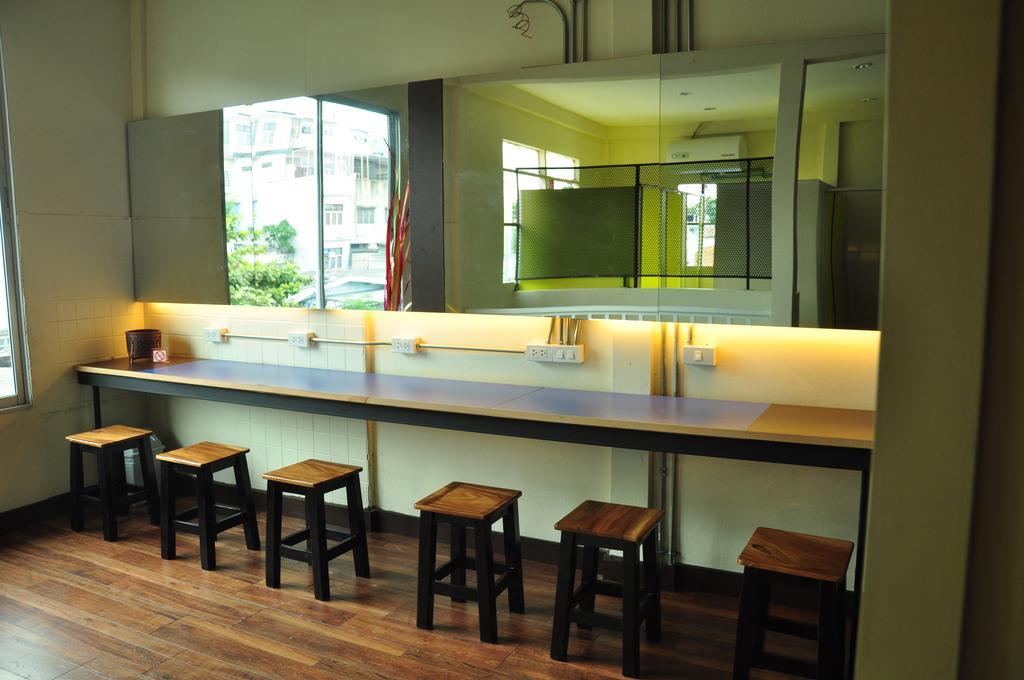 Sabye Club Hostel Bangkok Værelse billede