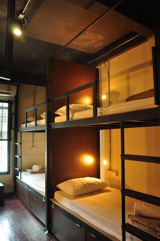 Sabye Club Hostel Bangkok Værelse billede