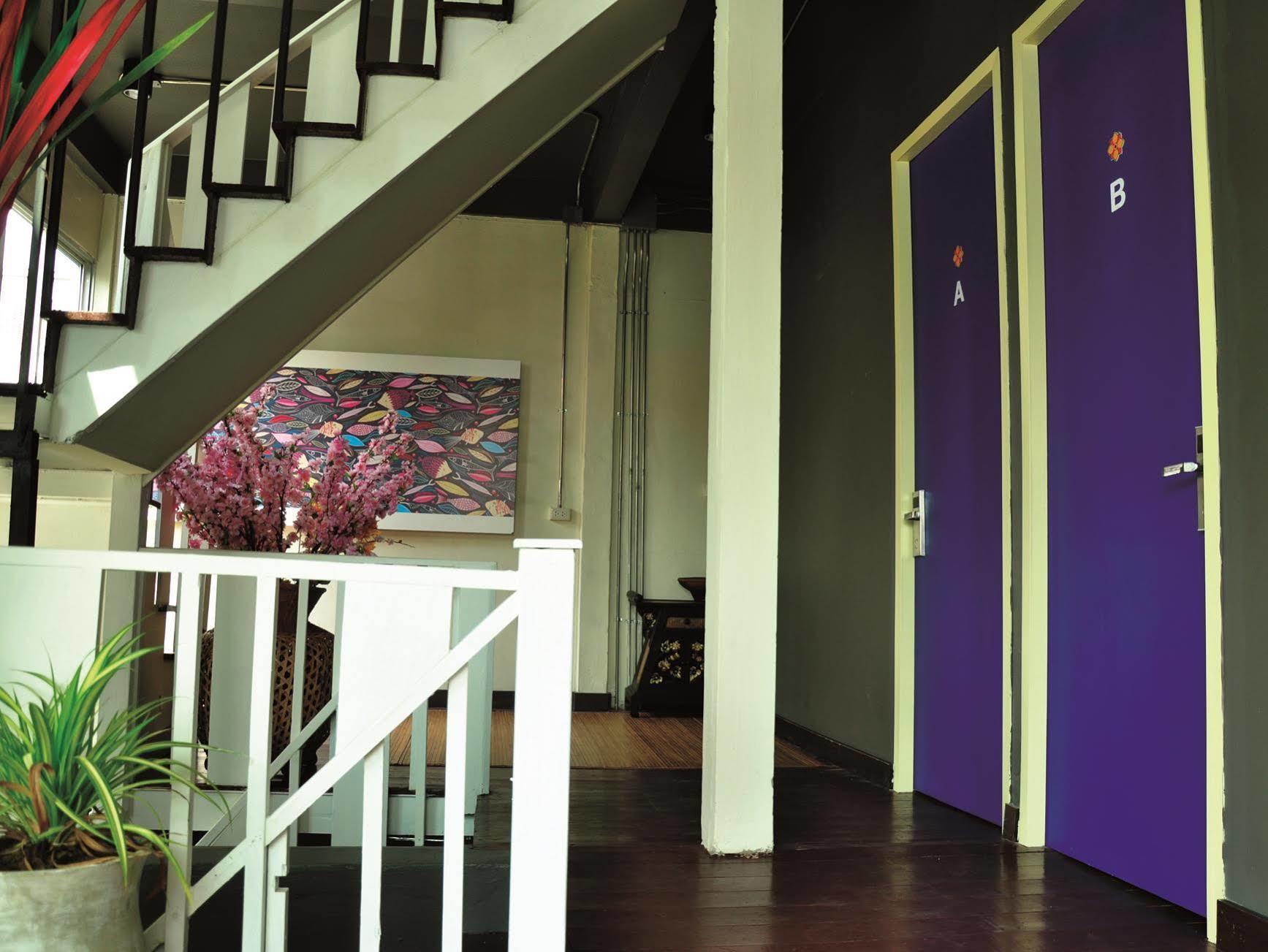 Sabye Club Hostel Bangkok Eksteriør billede